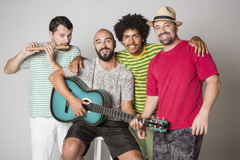 CALOTE LANÇA ÁLBUM CONTANDO HISTÓRIAS DIA 22 DE AGOSTO NO TEATRO